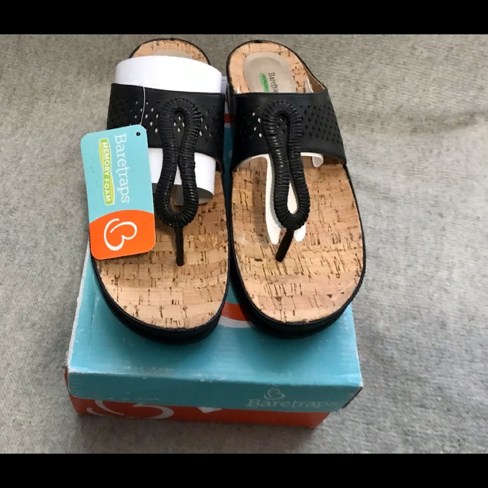 Baretraps Memory Foam Black Leather Cork Sandals